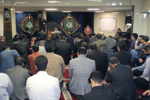 گزارش تصویری برگزاری مجلس عزاداری شهادت حضرت زهرا در نمازخانه ستاد سازمان