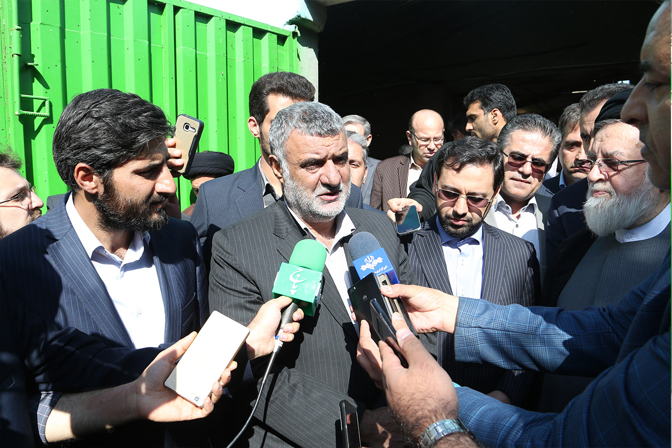 خلاقیت و نوآوری سازمان اقتصادی کوثر در بخش کشاورزی این دو پروژه مهم مصداق عینی تحقق اقتصاد مقاومتی است، تقدیر از خلاقیت و نوآوری سازمان اقتصادی کوثر که توجه به حلقه های مفقوده تولید در بخش کشاورزی را به همراه داشته است