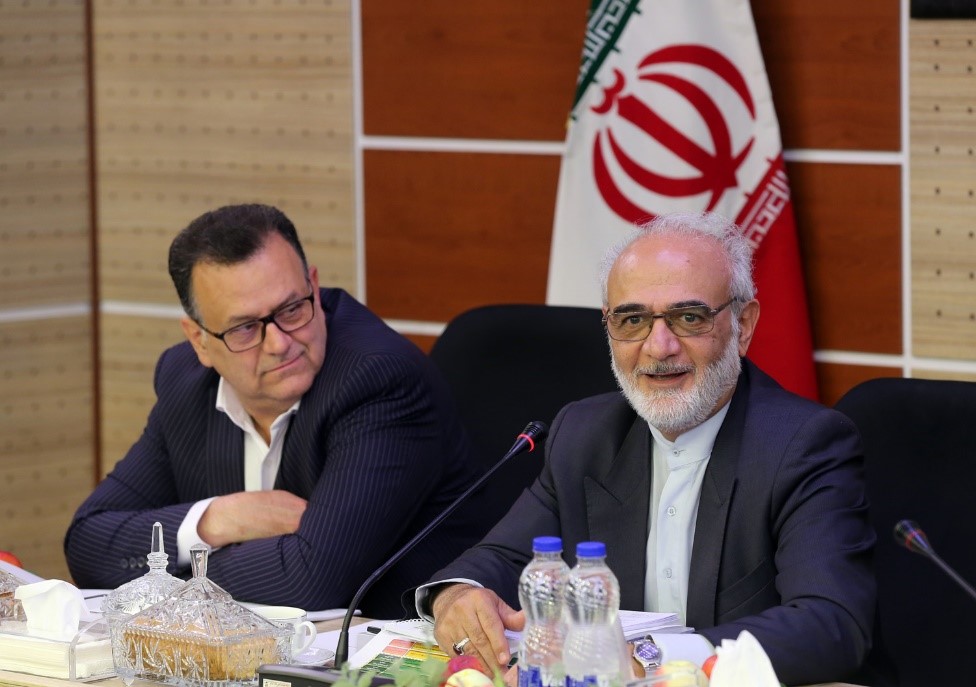 معاون نظارت و حسابرسی دفتر مقام معظم رهبری در مجمع عمومی سازمان اقتصادی کوثر ایروانی در مجمع عمومی سازمان اقتصادی کوثر