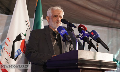 تقدیر معاون رئیس جمهور و رئیس بنیاد شهید از سازمان در خدمت رسانی به جامعه هدف تقدیر معاون رئیس جمهور و رئیس بنیاد شهید از سازمان در خدمت رسانی به جامعه هدف