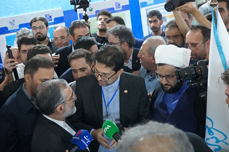 در جریان مولدسازی ها، خودکفایی ها و نوآوری های سازمان اقتصادی کوثر هستم در جریان مولدسازی ها، خودکفایی ها و نوآوری های سازمان اقتصادی کوثر هستم
