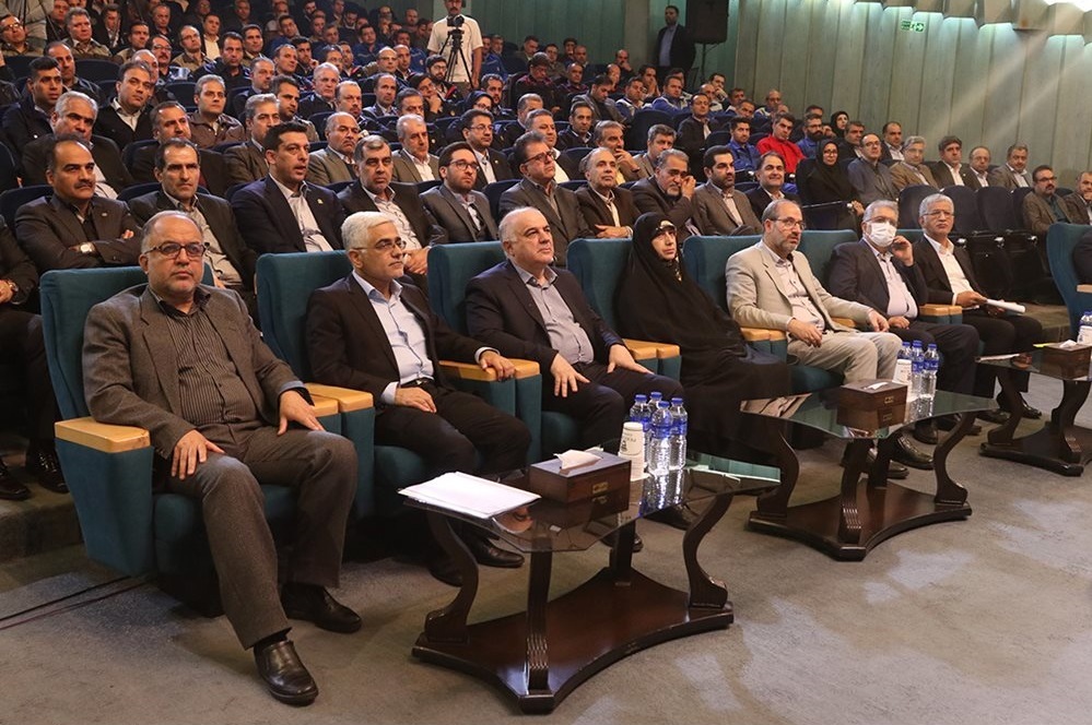 نیروگاه زاگرس کوثر برگزیده دوره پیک بار برق نیروگاه زاگرس کوثر برگزیده دوره پیک بار برق
