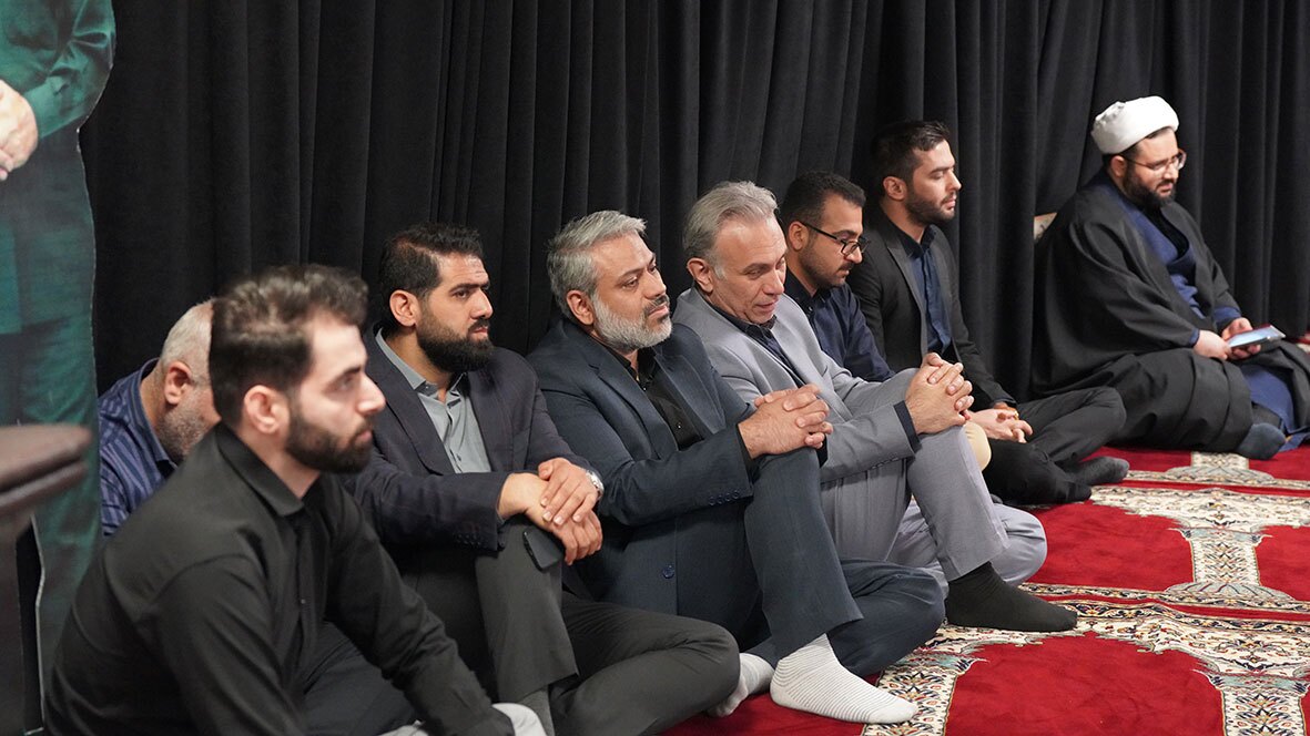 توسل و ولایت مداری دو خصلت بارز سیدالشهدای خدمت توسل و ولایت مداری دو خصلت بارز سیدالشهدای خدمت