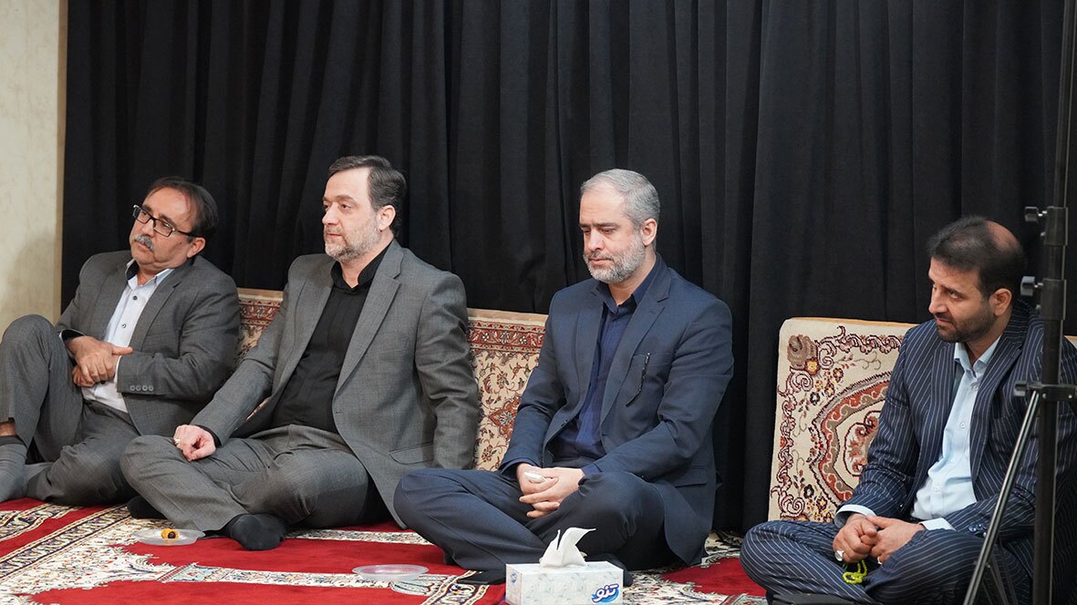 توسل و ولایت مداری دو خصلت بارز سیدالشهدای خدمت توسل و ولایت مداری دو خصلت بارز سیدالشهدای خدمت