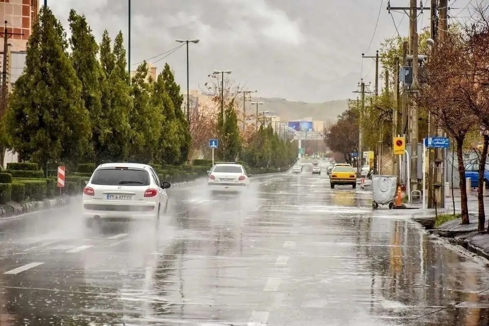 هشدار فعالیت سامانه بارشی در ۲۳ استان هشدار فعالیت سامانه بارشی در ۲۳ استان