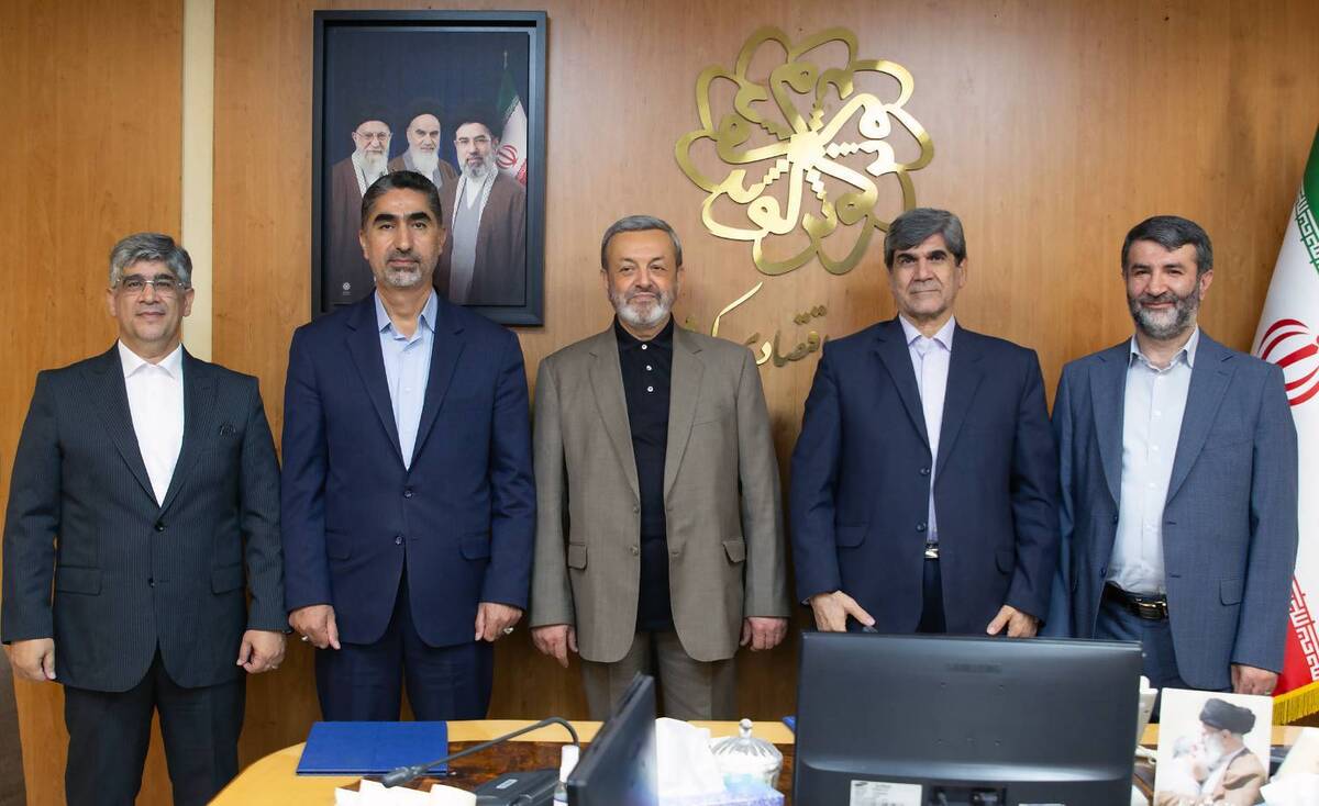 طی حکمی از سوی مهندس محمدرضا اسکندری مدیرعامل سازمان اقتصادی کوثر، موسی برموده بعنوان سرپرست و عضو هیئت مدیره مؤسسه فرهنگی، ورزشی و توانبخشی ایثار منصوب شد طی حکمی از سوی مهندس محمدرضا اسکندری مدیرعامل سازمان اقتصادی کوثر، موسی برموده بعنوان سرپرست و عضو هیئت مدیره مؤسسه فرهنگی، ورزشی و توانبخشی ایثار منصوب شد