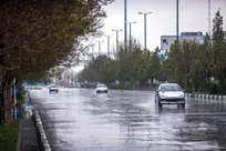 رگبار و رعد و برق در ۷ استان
