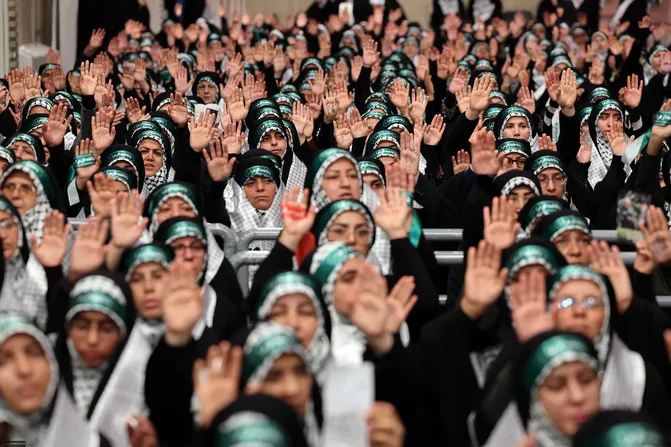 گزارش تصویری دیدار بسیجیان با رهبر معظم انقلاب