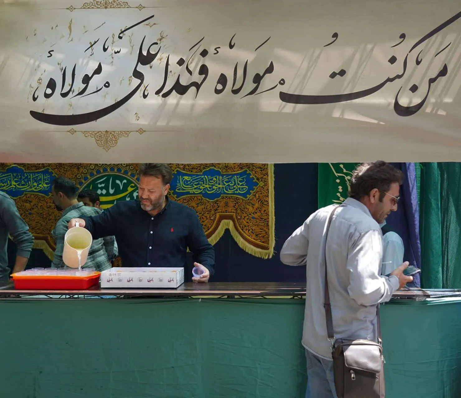 گزارش تصویری موکب پذیرایی سازمان به مناسبت عید سعید غدیر و ارتحال حضرت امام