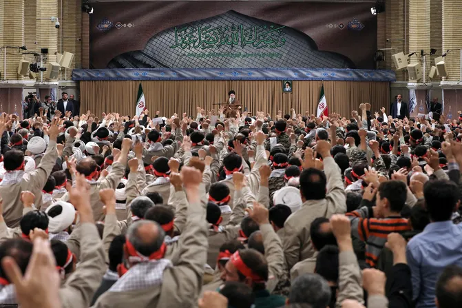گزارش تصویری دیدار بسیجیان با رهبر معظم انقلاب
