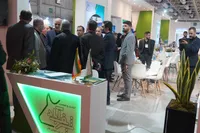 بازدید دکتر فخاری از نمایشگاه دام و طیور