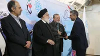 گزارش تصویری آئین افتتاح بزرگ‌ترین مزرعه پرورش مرغ مادر تخم‌گذار کشور، استان زنجان، 17 اسفند 97