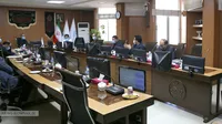 برگزاری نشست‌های بررسی دستاورد‌های گروه‌ها، بازدید میدانی و ملاقات چهره به چهره مدیرعامل سازمان با مدیران و کارکنان برخی شرکت‌های تابعه