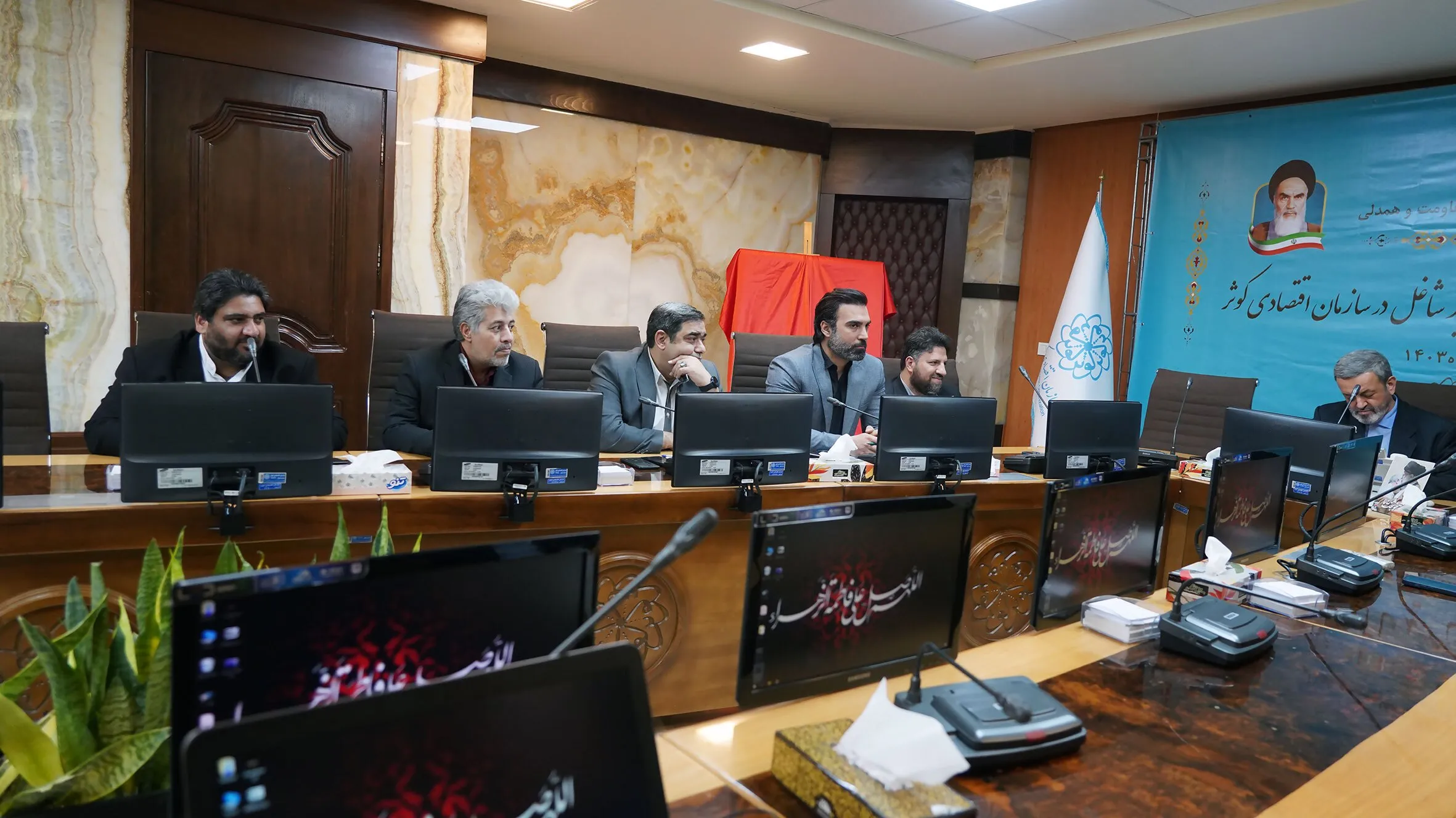دیدار صمیمانه فرزندان شهید با مهندس اسکندری