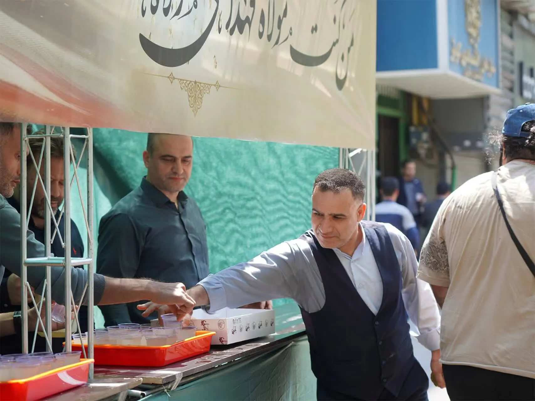 گزارش تصویری موکب پذیرایی سازمان به مناسبت عید سعید غدیر و ارتحال حضرت امام