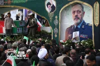 آیین تشییع پیکر مطهر فرماندهان شهید جنگ رمضان در تهران
