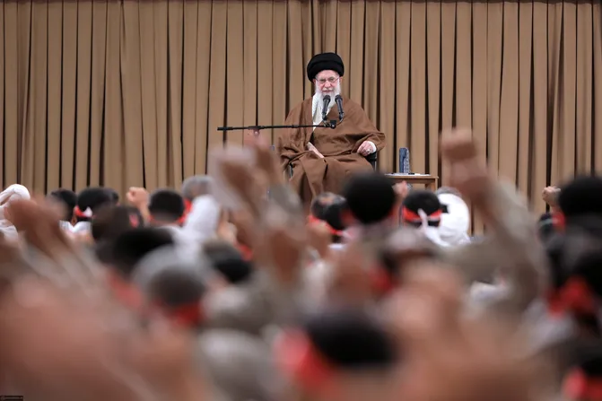 گزارش تصویری دیدار بسیجیان با رهبر معظم انقلاب