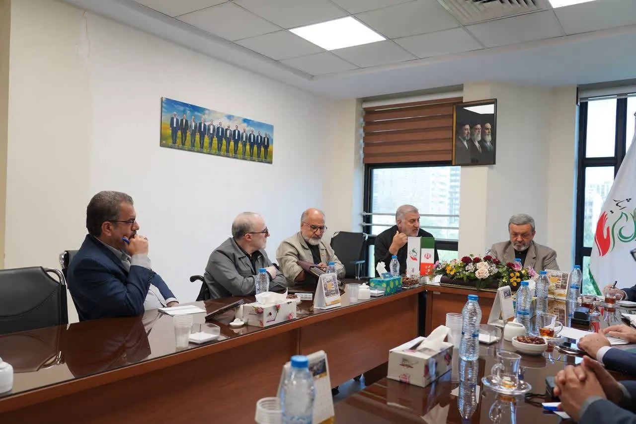 مهندس اسکندری، مدیرعامل سازمان اقتصادی کوثر در نشست با مدیران مؤسسه ایثار: مهمترین شاخص در ارزیابی موفقیت مؤسسه ایثار، رضایت‌مندی جامعه شاهد و ایثارگر است
