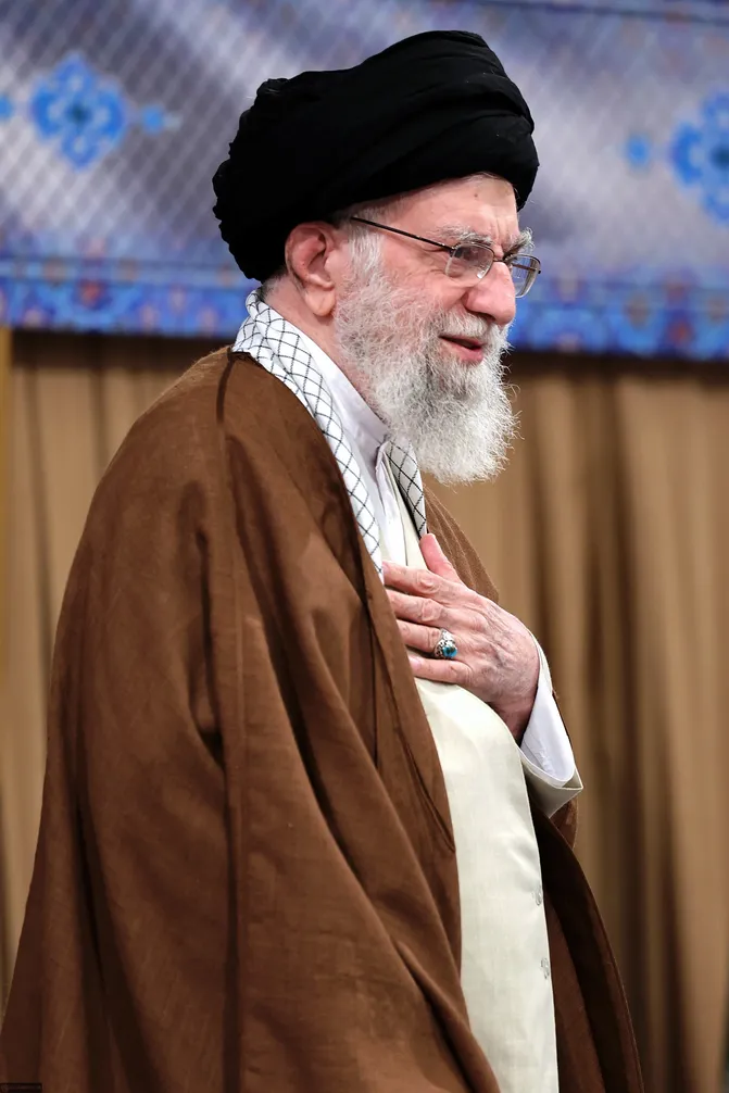 گزارش تصویری دیدار بسیجیان با رهبر معظم انقلاب