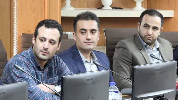 نشست هم اندیشی معاون توسعه منابع و پشتیبانی و جوانان شاغل در ستاد سازمان