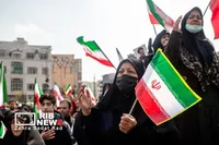 آیین تشییع پیکر مطهر فرماندهان شهید جنگ رمضان در تهران