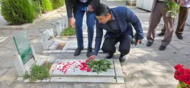 تجدید میثاق مدیران و کارکنان سازمان اقتصادی کوثر با شهدا در هفته دفاع مقدس
