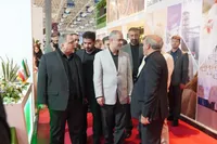 بازدید دکتر فخاری از نمایشگاه دام و طیور