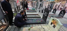 تجدید میثاق مدیران و کارکنان سازمان اقتصادی کوثر با شهدا در هفته دفاع مقدس